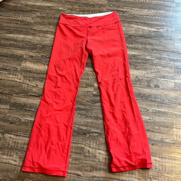 Lululemon Reversible Groove Pant - Picture 2 of 7